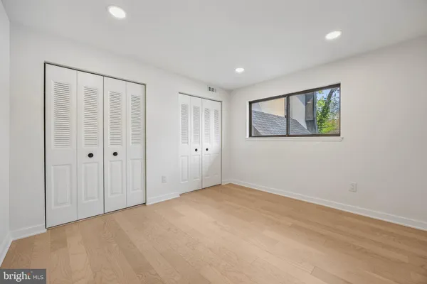 $2,100 | 30 North Waterloo Road, Unit 5, Devon, PA 19333