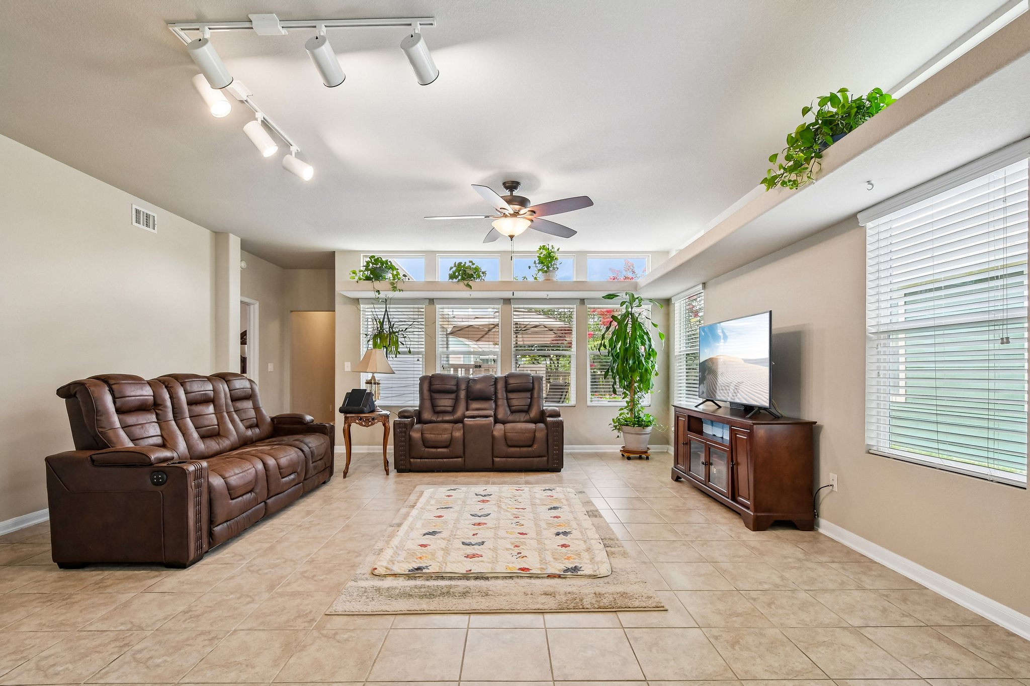 1373 Nevarez Kyle, TX 78640 - Photo 7 of 28