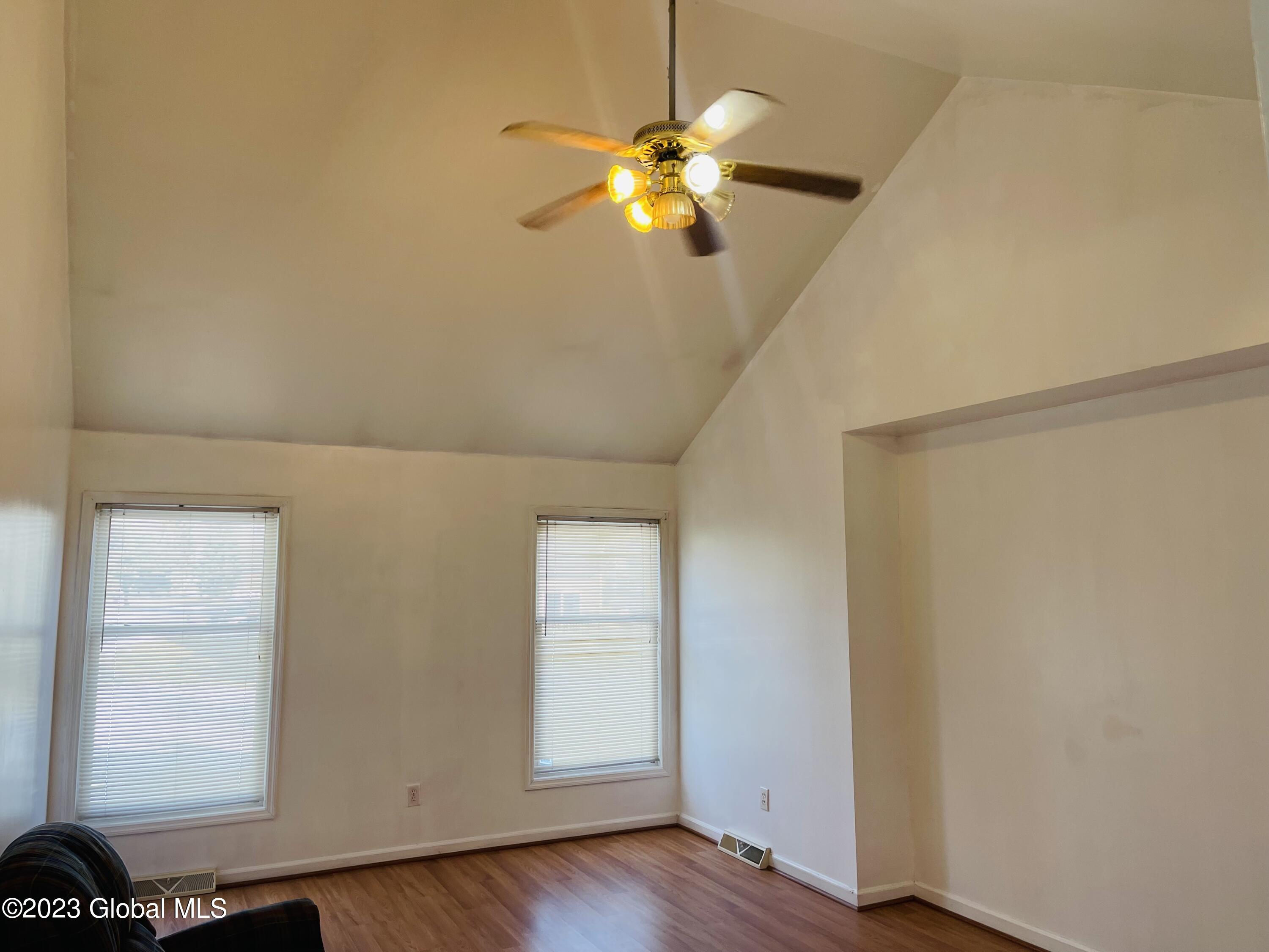 162 Harvard Road Colonie, NY 12189 - Photo 6 of 27 IMG-6762