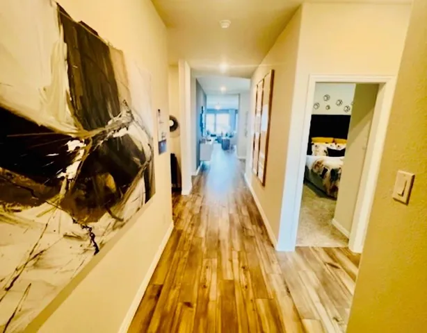 a picture of a very nice looking room