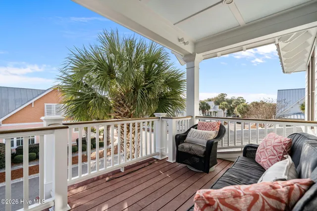 $1,695,000 | 800 North Carolina Avenue, Carolina Beach, NC 28428