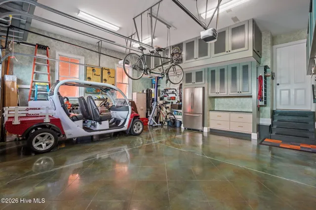 $1,695,000 | 800 North Carolina Avenue, Carolina Beach, NC 28428