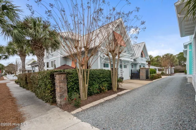 $1,695,000 | 800 North Carolina Avenue, Carolina Beach, NC 28428