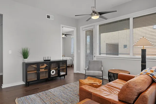 $525,000 | 200 Manufacturers Road, Unit 445, Chattanooga, TN 37405