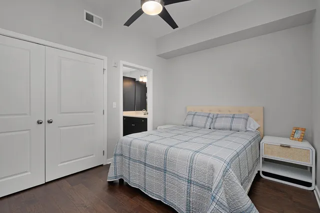 $525,000 | 200 Manufacturers Road, Unit 445, Chattanooga, TN 37405