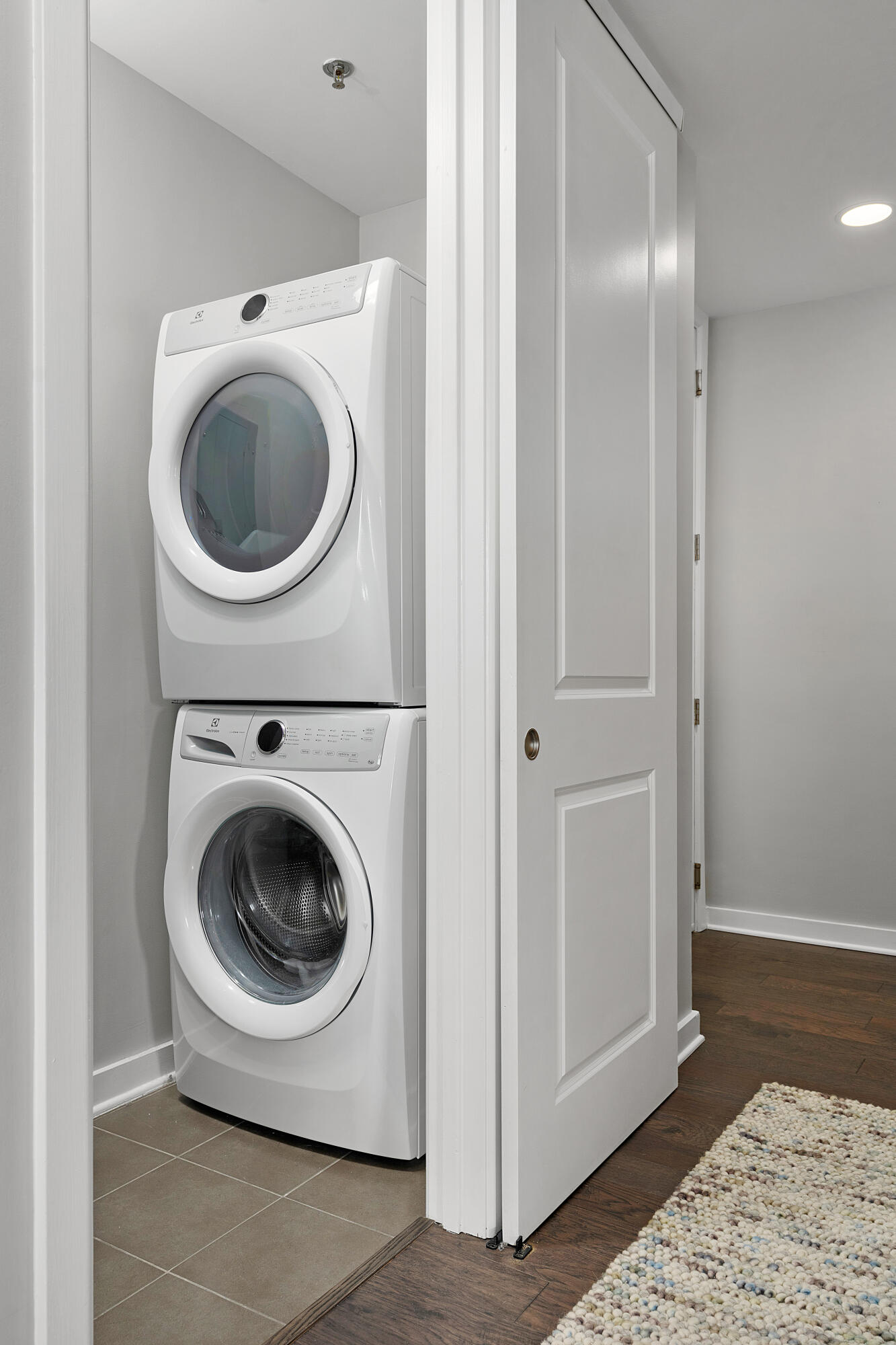 200 Manufacturers Road, Unit 445 Chattanooga, TN 37405 - Photo 23 of 52 02 - 200 Manufacturers_445 - Interior