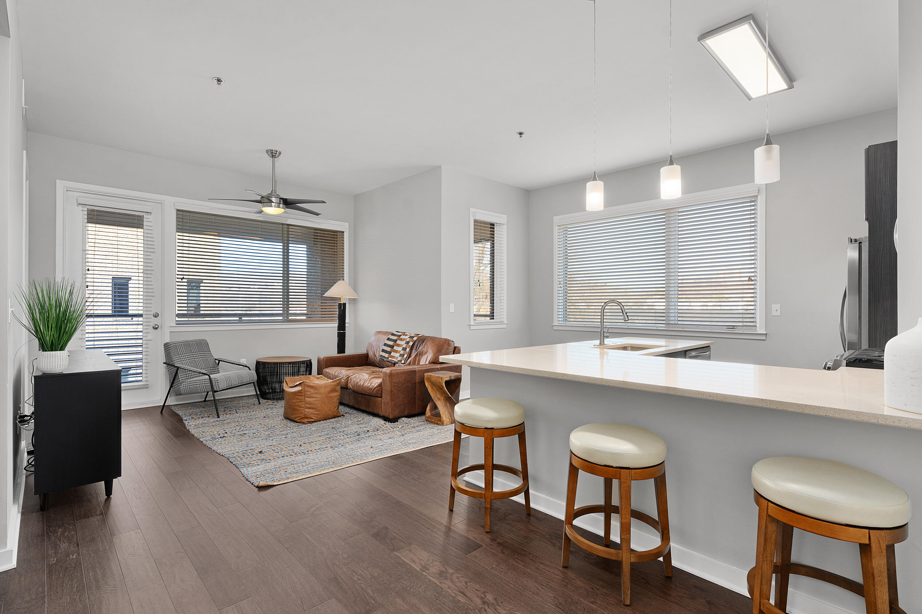 200 Manufacturers Road, Unit 445 Chattanooga, TN 37405 - Photo 8 of 52 05 - 200 Manufacturers_445 - Interior