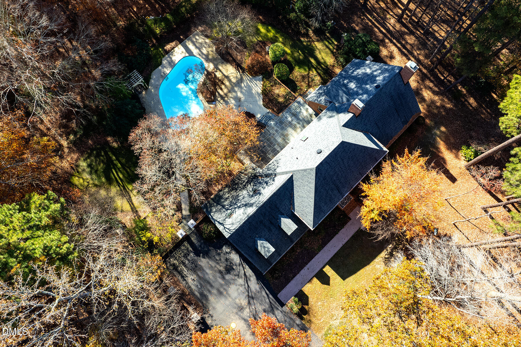 14263 Wyndfield Circle Raleigh, NC 27615 - Photo 8 of 74 14236 Wyndfield_fall_pics-8