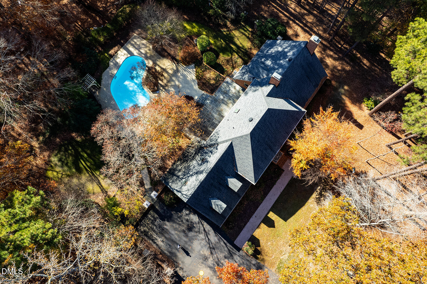 14263 Wyndfield Circle Raleigh, NC 27615 - Photo 9 of 74 14236 Wyndfield_fall_pics-9