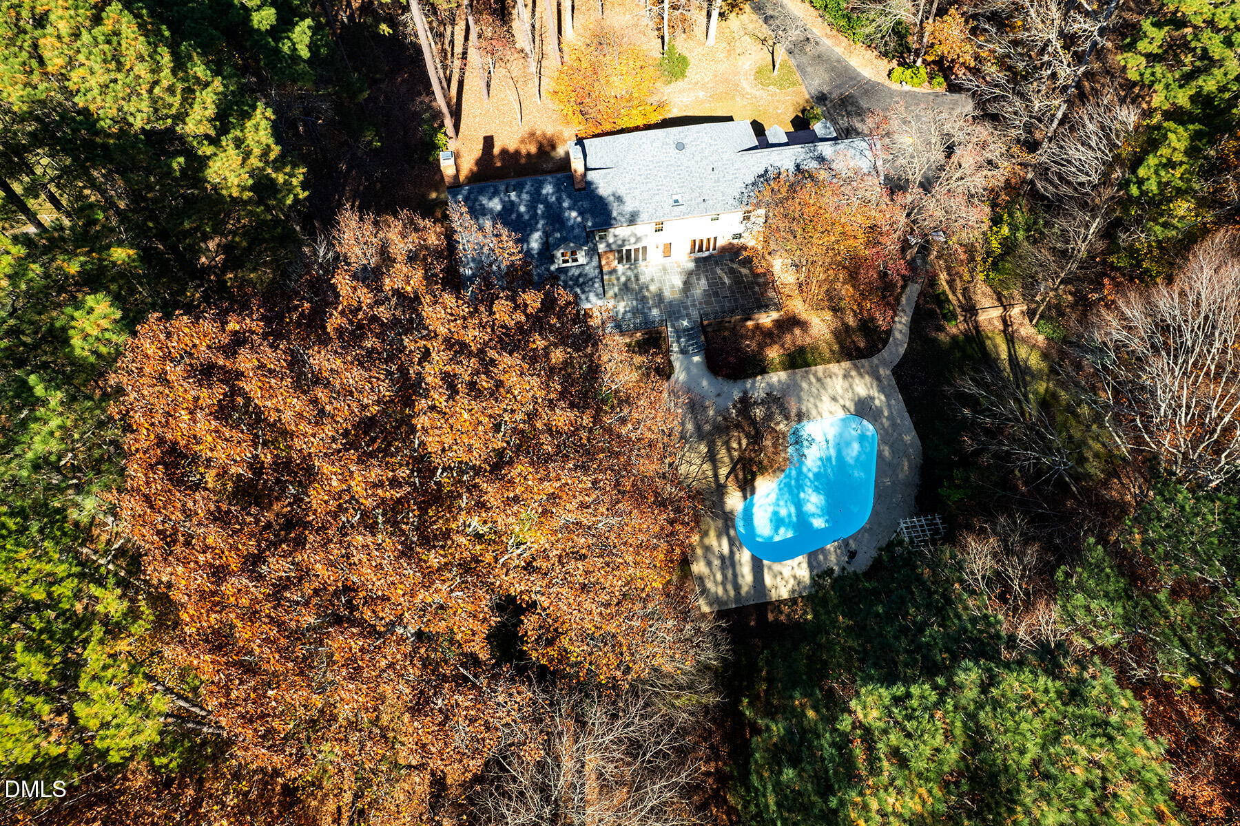 14263 Wyndfield Circle Raleigh, NC 27615 - Photo 10 of 74 14236 Wyndfield_fall_pics-10