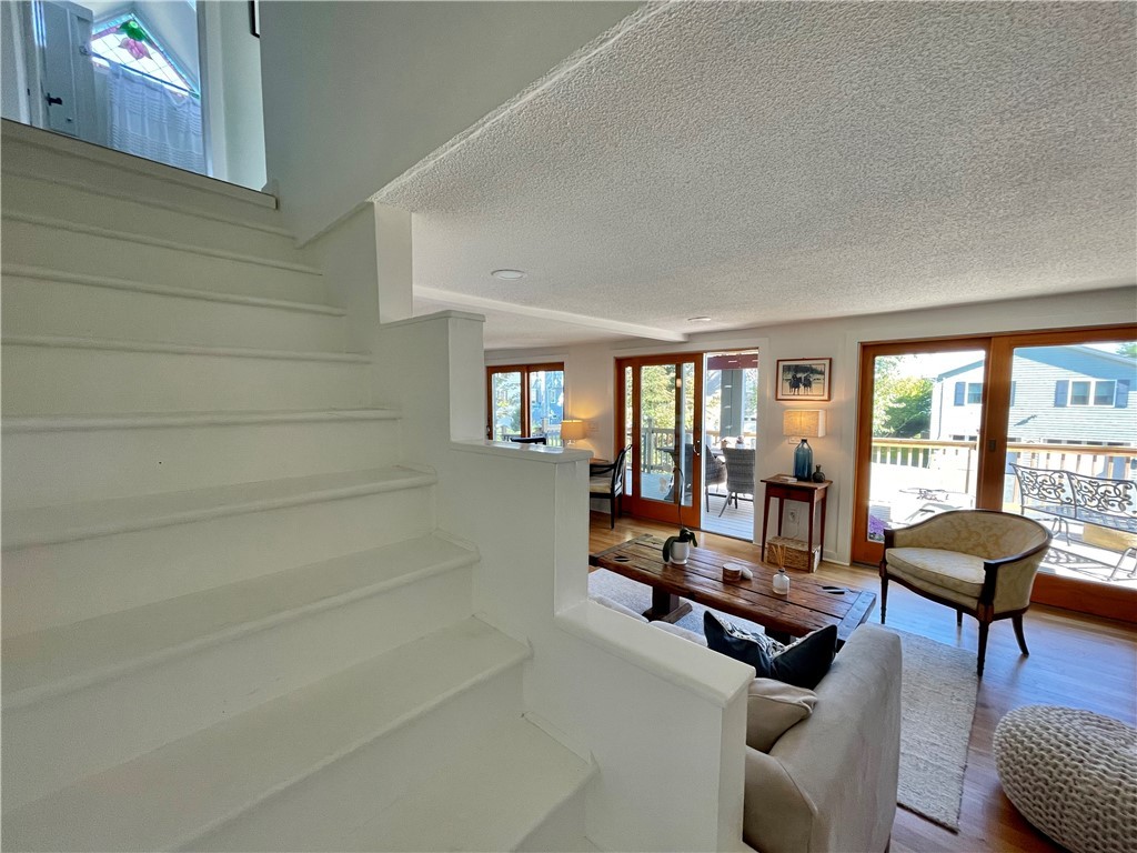 6 Baron Road Barrington, RI 02806 - Photo 11 of 27