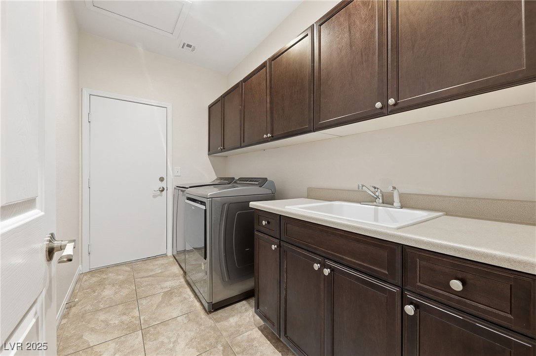 7447 Alamo Ranch Avenue Las Vegas, NV 89179 - Photo 10 of 17