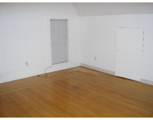 9 Upland Road Everett, MA 02149 - Photo 4 of 14 Gallery Image 4