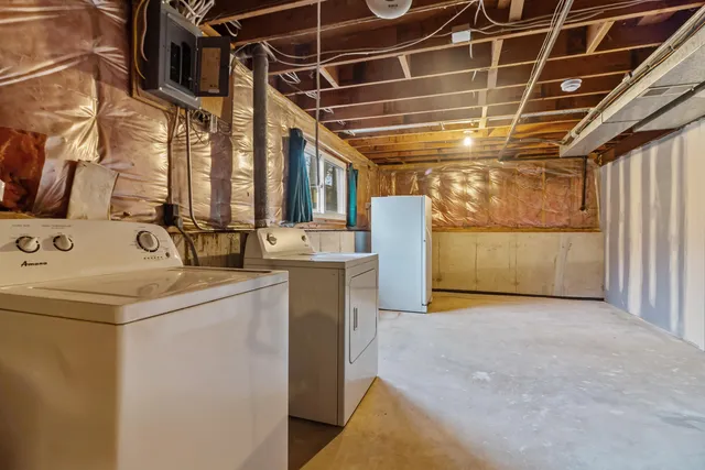 $349,900 | 213 Forest Street, Lake Geneva, WI 53147