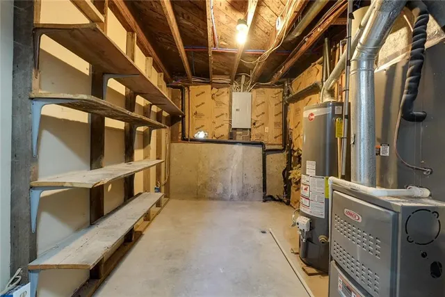 $335,000 | 16200 Terry Avenue, Belton, MO 64012