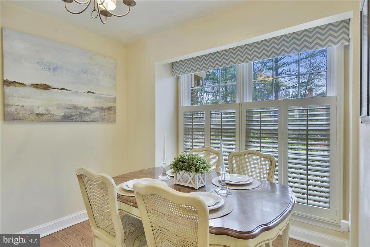 7310 Greentree Road Bethesda, MD 20817 - Photo 11 of 30 Kitchen