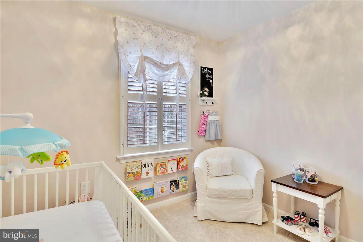 7310 Greentree Road Bethesda, MD 20817 - Photo 17 of 30 Bedroom