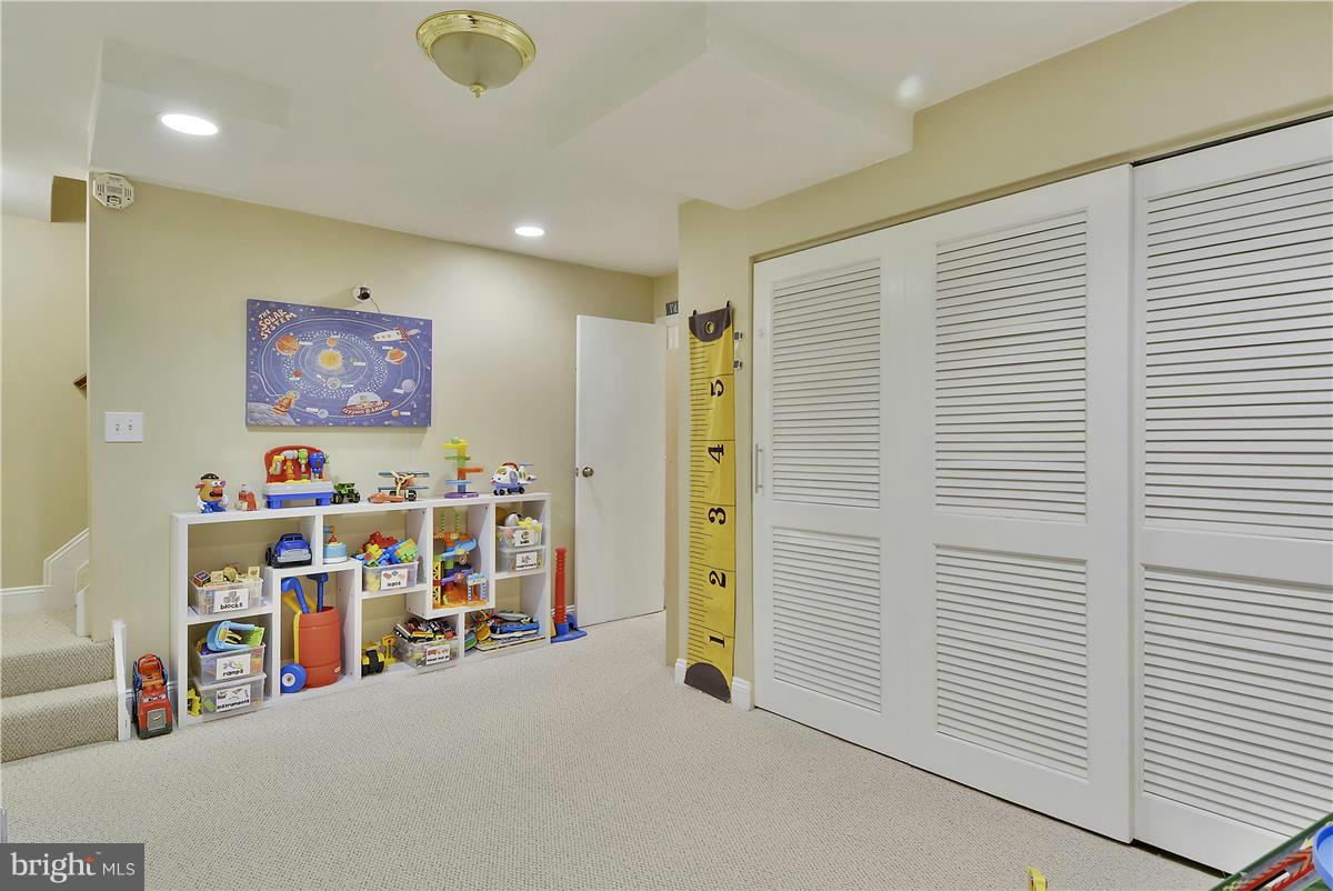 7310 Greentree Road Bethesda, MD 20817 - Photo 22 of 30 Basement