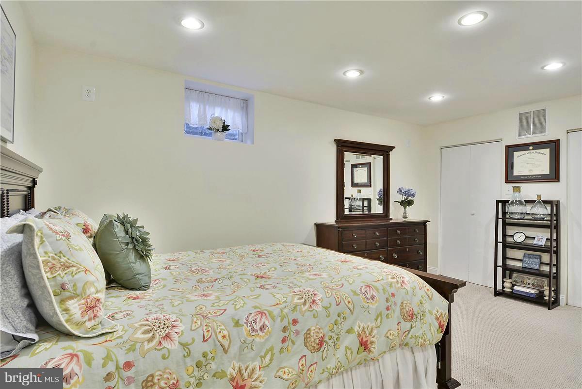 7310 Greentree Road Bethesda, MD 20817 - Photo 24 of 30 Basement