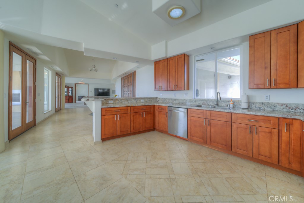 1991 Via Ladera Fallbrook, CA 92028 - Photo 12 of 69
