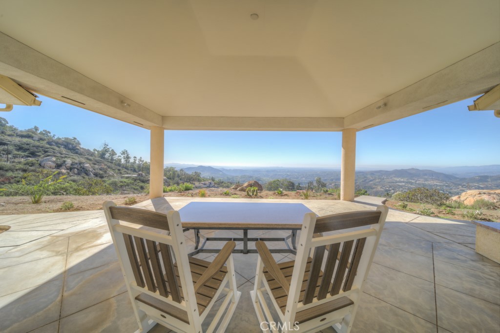 1991 Via Ladera Fallbrook, CA 92028 - Photo 28 of 69