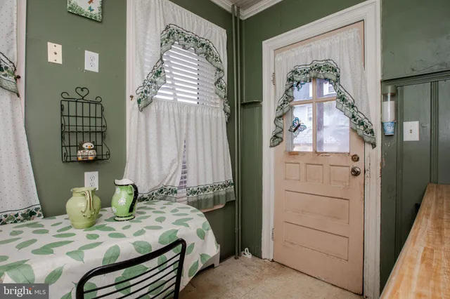 $259,000 | 1530 Riverside Drive, Trenton, NJ 08618