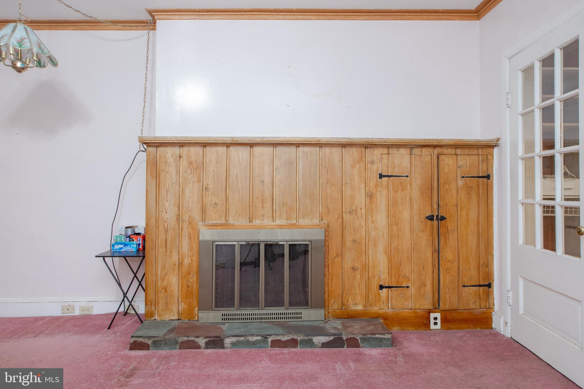 1530 Riverside Drive Trenton, NJ 08618 - Photo 6 of 36 a view of a entryway with brick walls