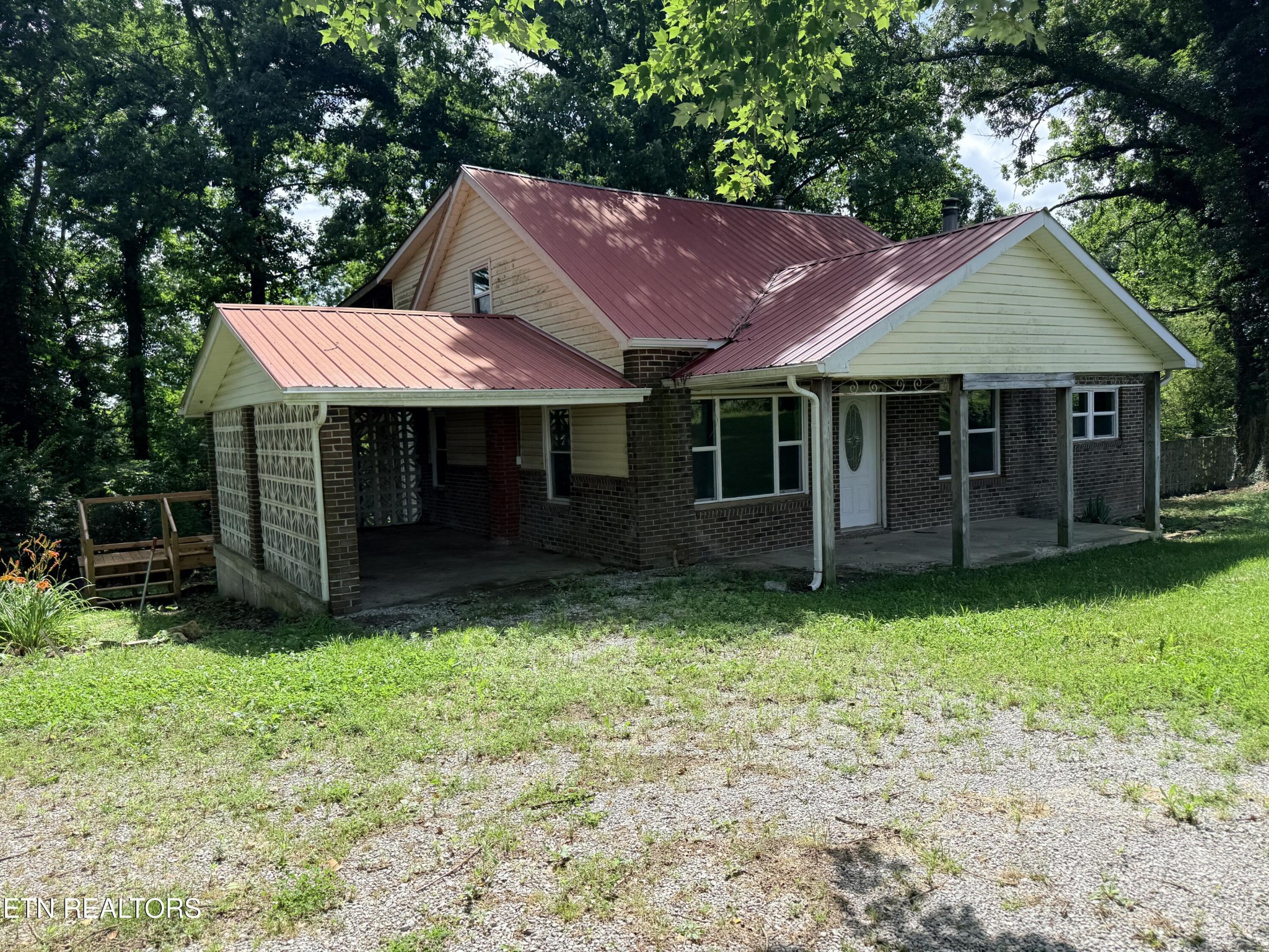 1089 Bicknell Road Clarkrange, TN 38553 - Photo 32 of 39