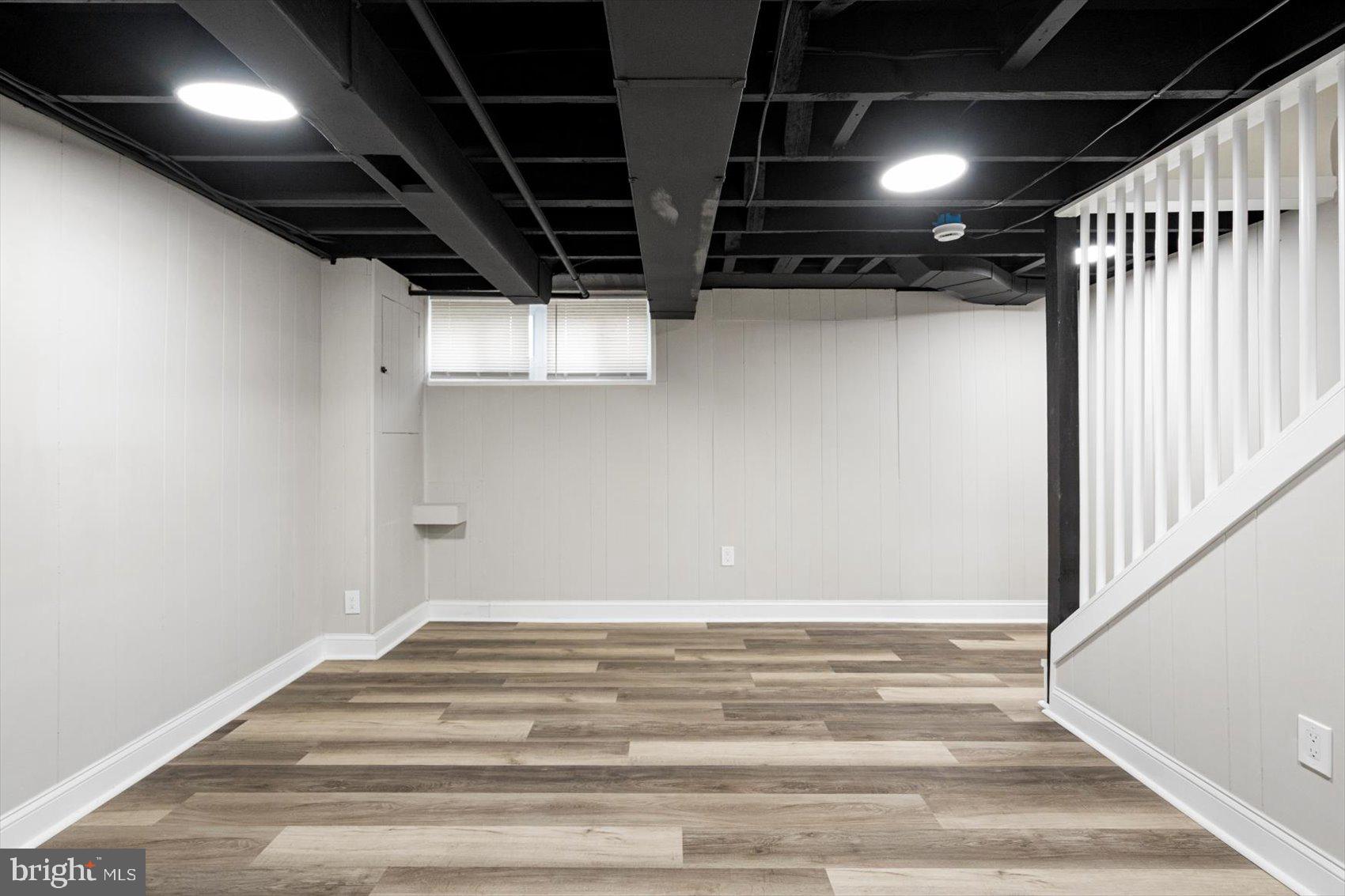 1405 Delvale Avenue Baltimore, MD 21222 - Photo 28 of 36