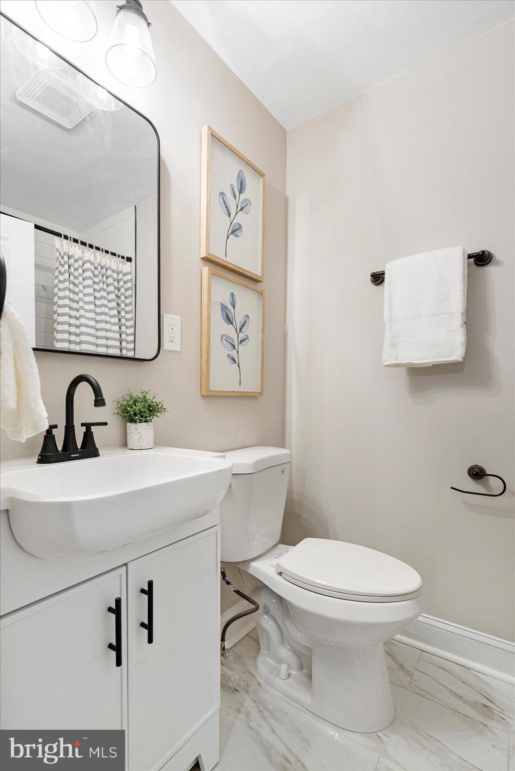 1405 Delvale Avenue Baltimore, MD 21222 - Photo 30 of 36