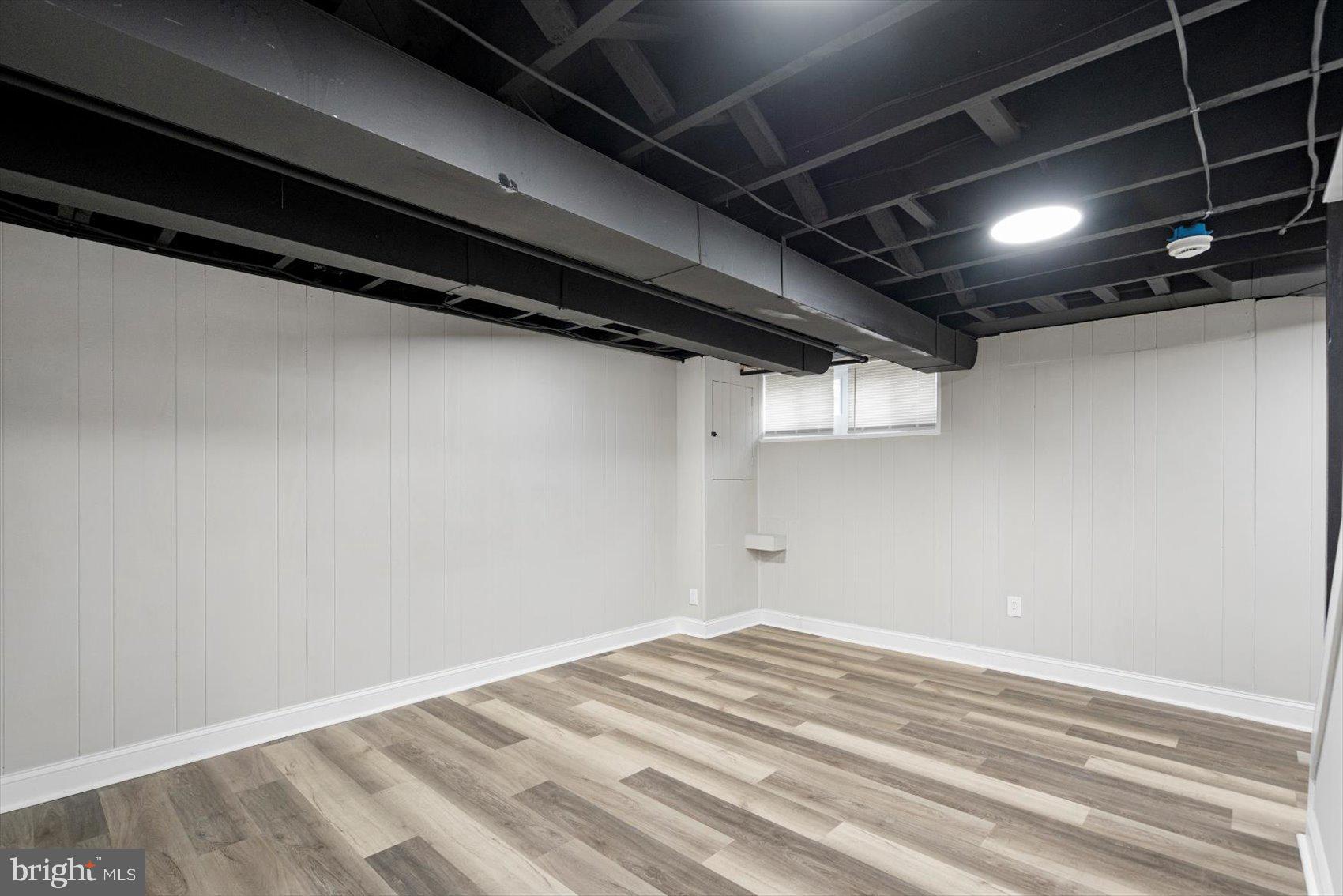 1405 Delvale Avenue Baltimore, MD 21222 - Photo 33 of 36