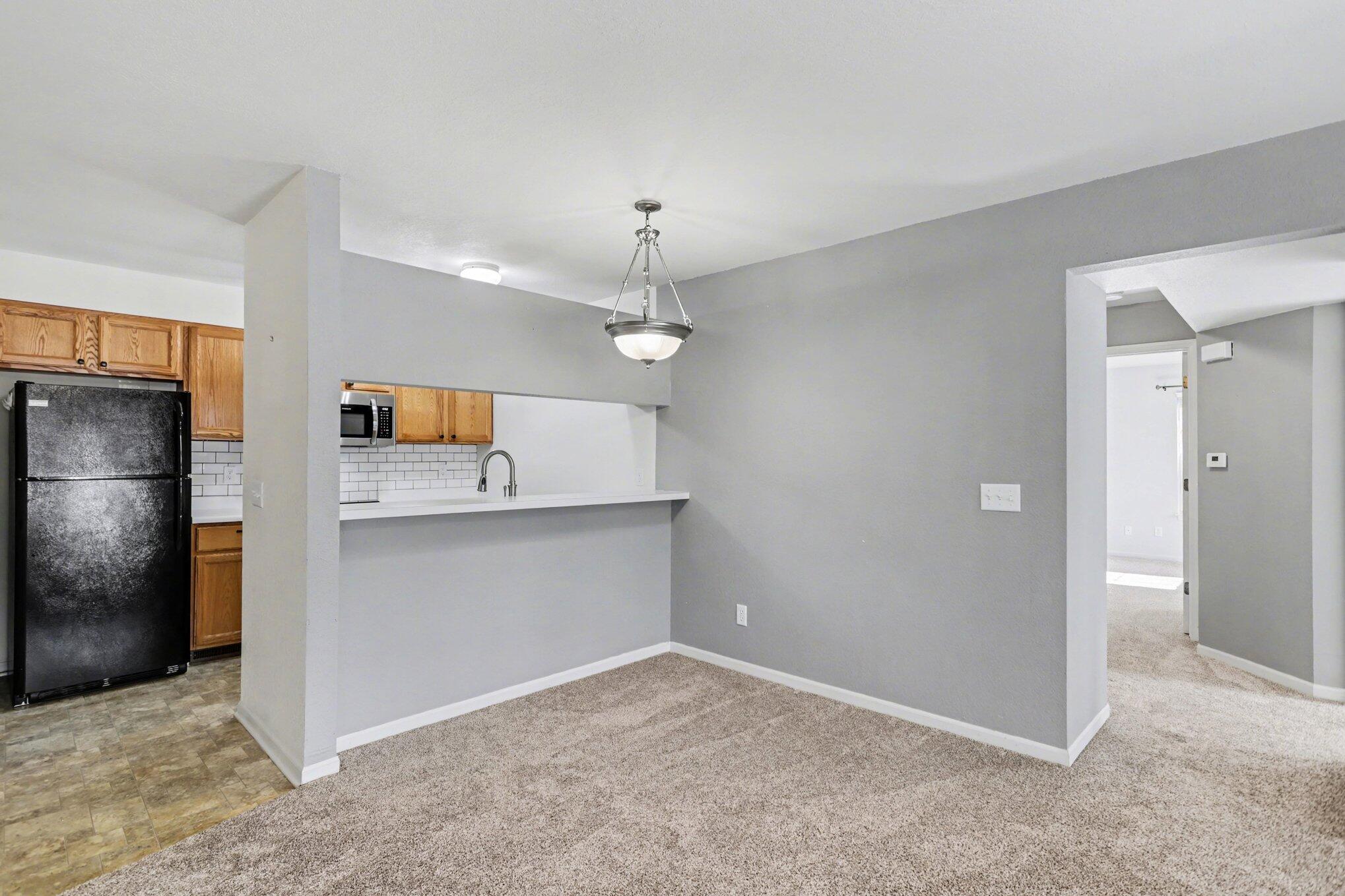 354 Butler Court Marshall, MI 49068 - Photo 3 of 19 003_file_6123