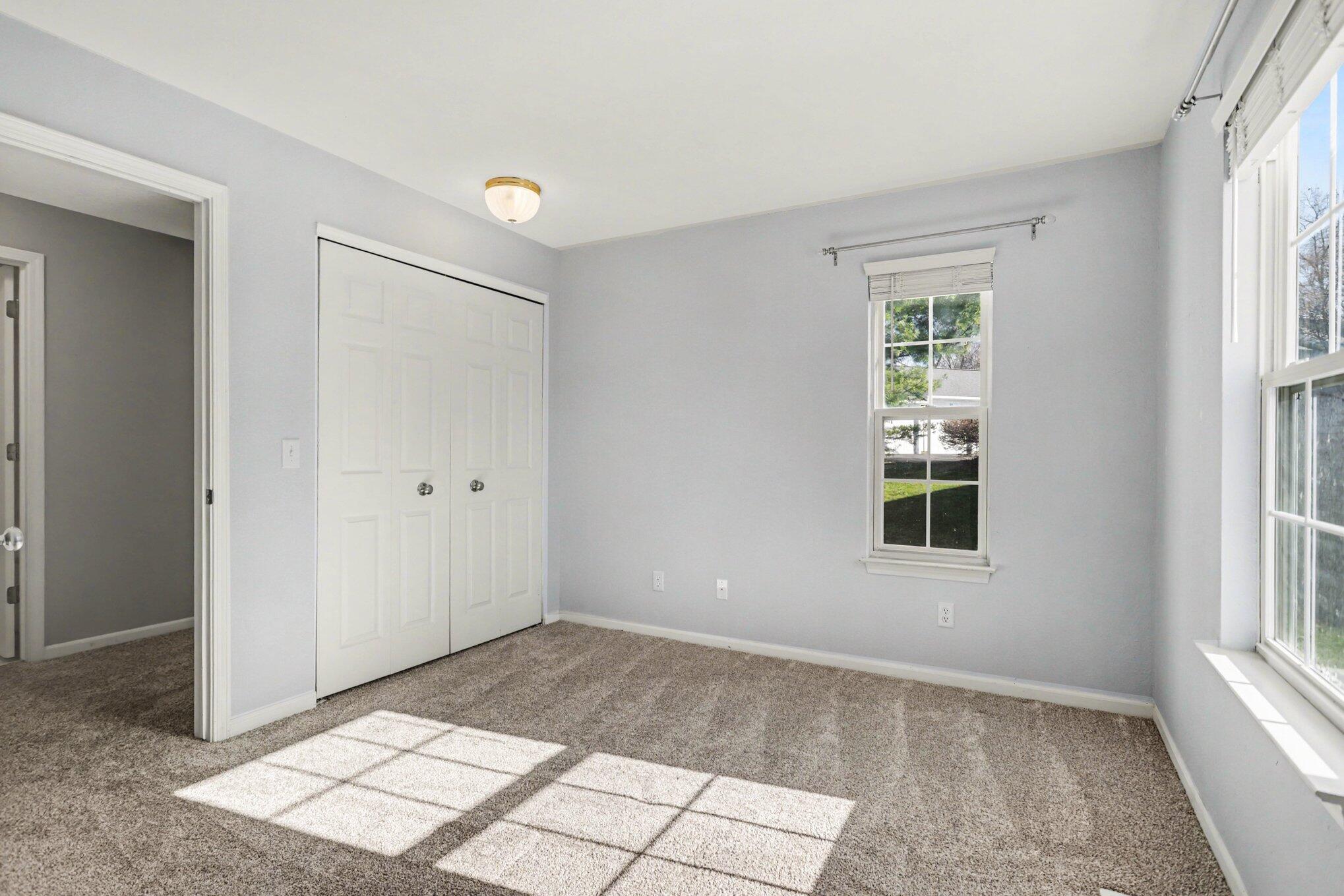 354 Butler Court Marshall, MI 49068 - Photo 10 of 19 010_file_4529