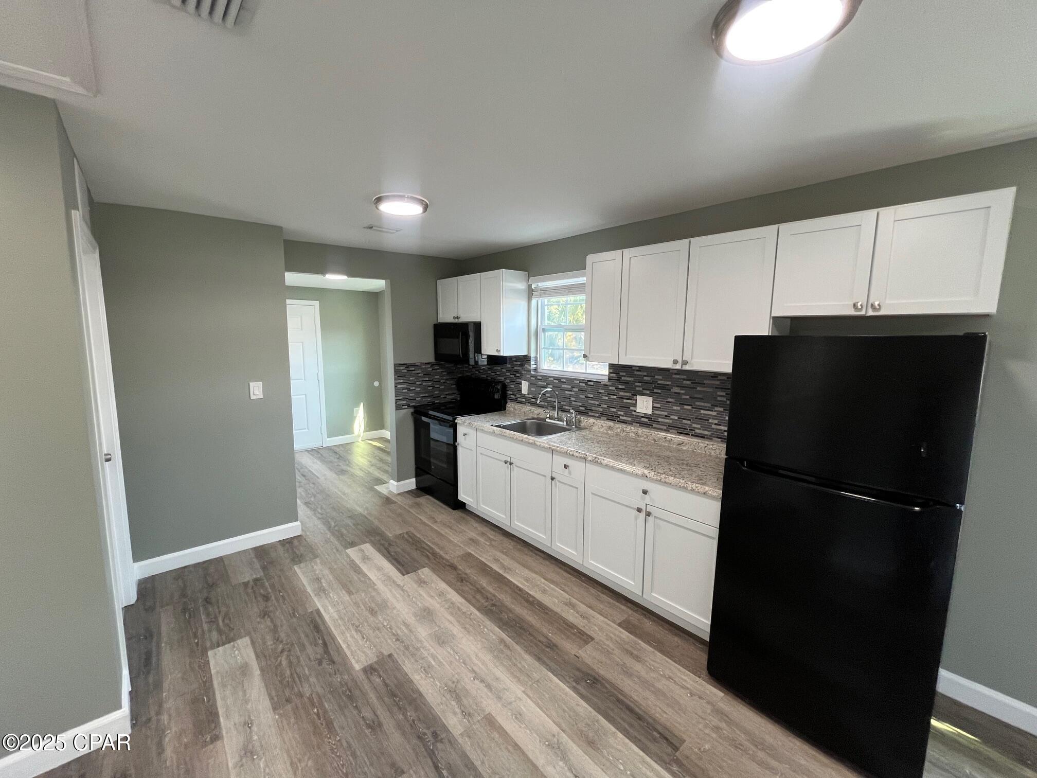 1706 Lake Avenue, Unit B Panama City, FL 32401 - Photo 3 of 13