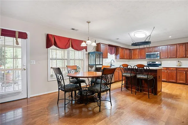 $399,999 | 103 East Skyline View, Dallas, GA 30157