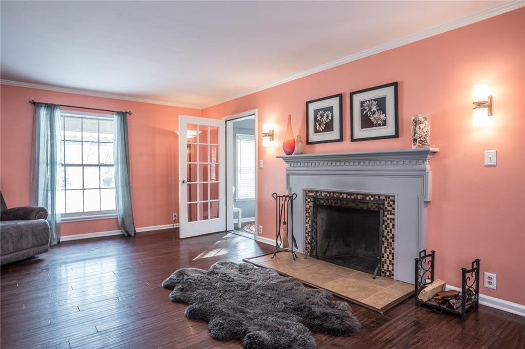 6370 Allisonville Road Indianapolis, IN 46220 - Photo 3 of 34 Gallery Image 3