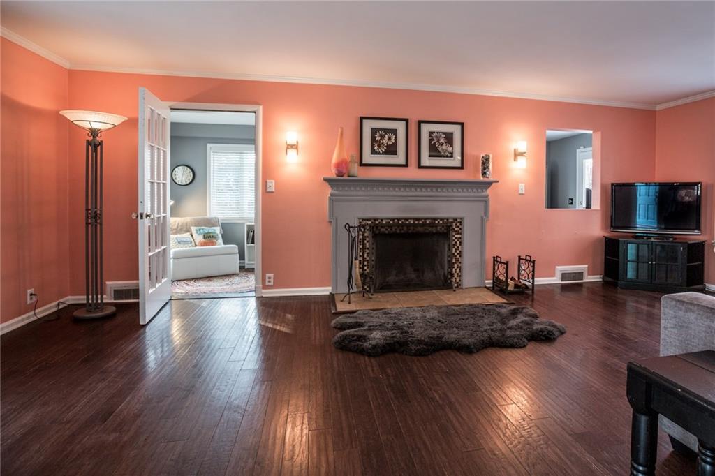 6370 Allisonville Road Indianapolis, IN 46220 - Photo 4 of 34 Gallery Image 4
