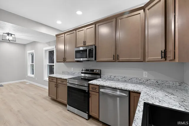 $285,000 | 2920 Pleasant Plain Avenue, Elkhart, IN 46517