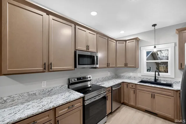 $285,000 | 2920 Pleasant Plain Avenue, Elkhart, IN 46517