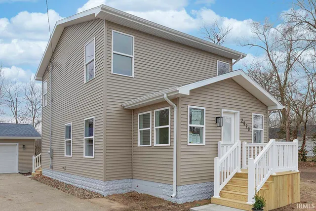 $285,000 | 2920 Pleasant Plain Avenue, Elkhart, IN 46517