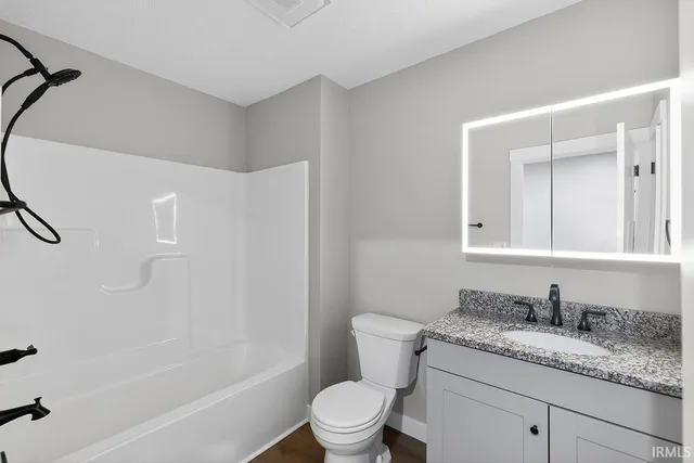 $285,000 | 2920 Pleasant Plain Avenue, Elkhart, IN 46517