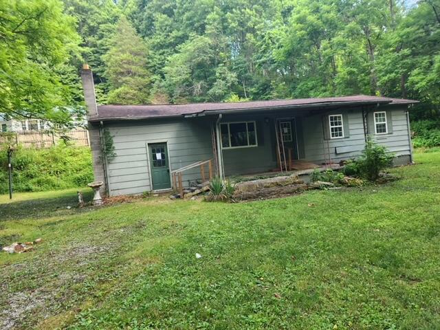 224 Seiber Road Closplint, KY 40927 - Photo 1 of 12 20240704_080644