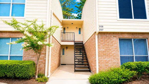 $160,000 | 14555 Wunderlich Drive, Unit 3108, Houston, TX 77069