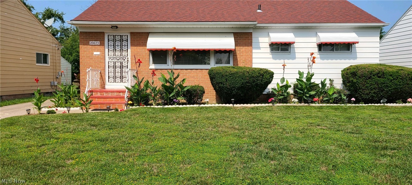 20673 Bowling Green Road Maple Heights, OH 44137 - Photo 1 of 3 Gallery Image 1