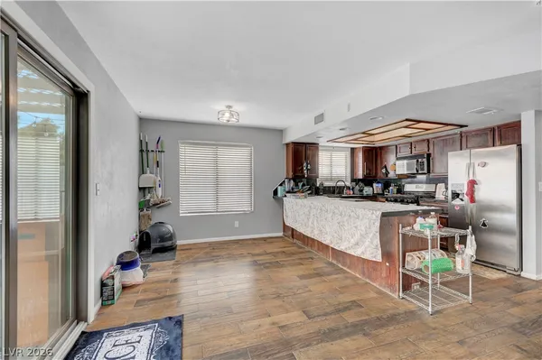$2,490 | 6644 West Pepperidge Way, Las Vegas, NV 89108