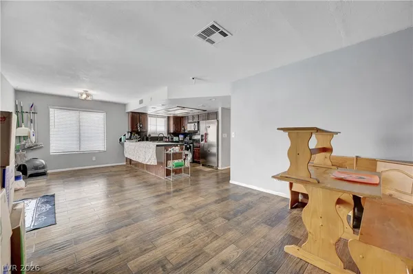 $2,490 | 6644 West Pepperidge Way, Las Vegas, NV 89108