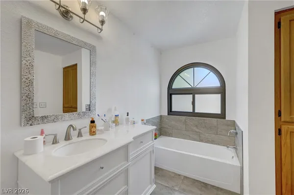 $2,490 | 6644 West Pepperidge Way, Las Vegas, NV 89108