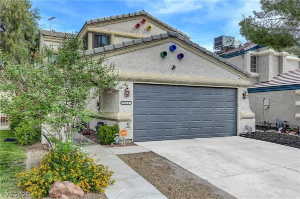$2,490 | 6644 West Pepperidge Way, Las Vegas, NV 89108