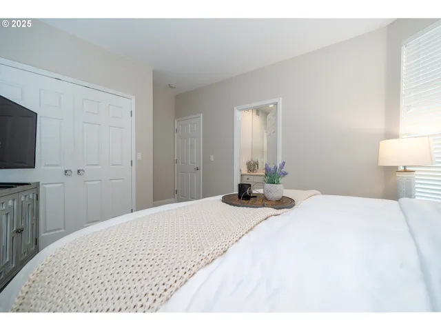 a view of an outdoor space and a yard