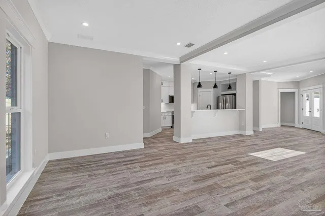 $715,000 | 907 Bay Boulevard, Pensacola, FL 32503